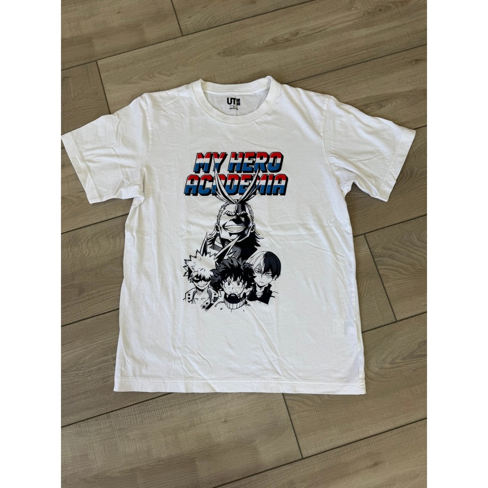Uniqlo UT My Hero Academia T-Shirt Women Small White Excellent Anime Graphic Tee
